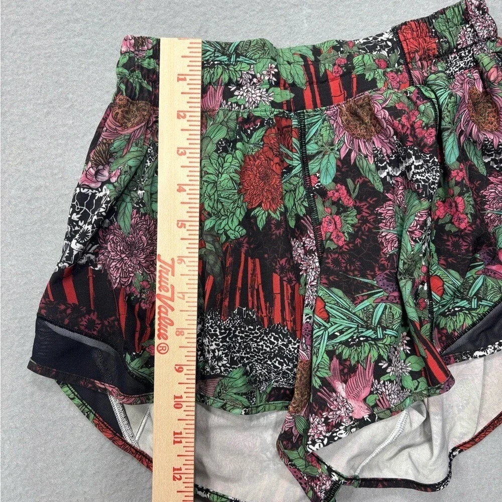 Lululemon 6 Tall Hotty Hot Short‎ II Zen Garden Multicolored Black Mesh 4 Inseam - Picture 11 of 15